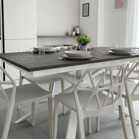 Joivy Charming Flats In The Heart Of Porta Nuova Apartment Milano Exterior foto